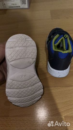 Ботинки детские 22 размер