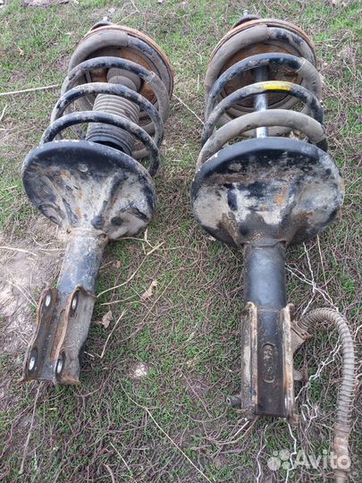 Стойки чери