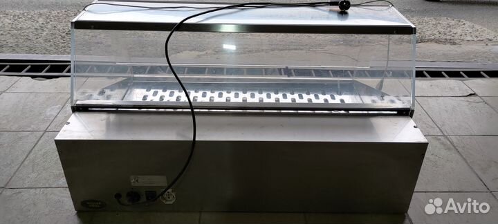 Витрина тепловая Roller Grill VHC 1000