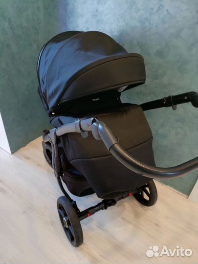 Коляска 2 в 1 pituso