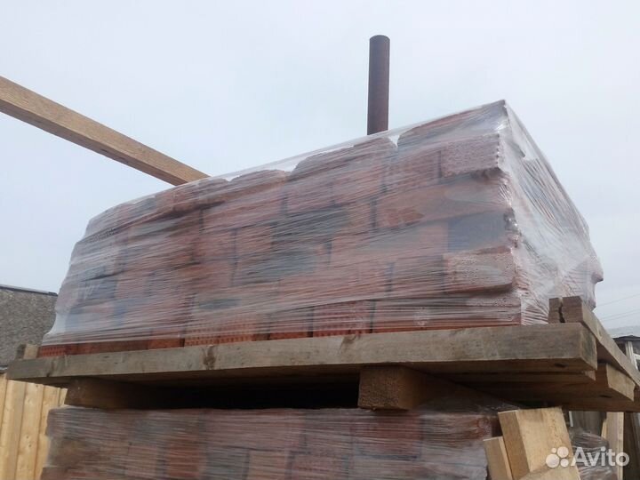 Кирпич рваный камень изкм