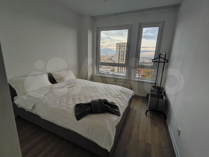 3-к. квартира, 80 м², 28/33 эт.