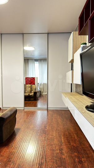 2-к. квартира, 66,8 м², 14/17 эт.