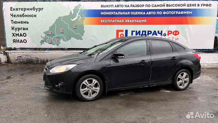 Привод передний левый Ford Focus 3 1758156