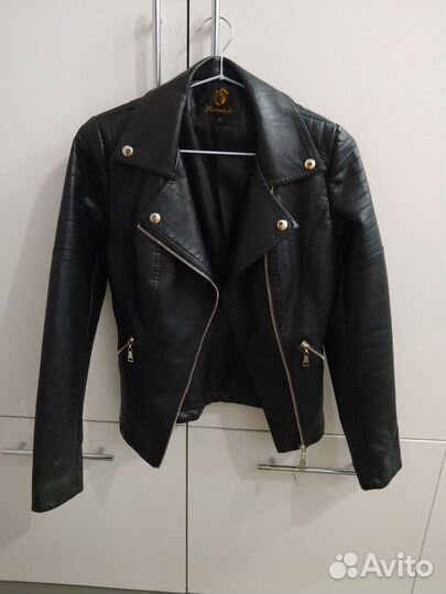 Куртка кожаная женская