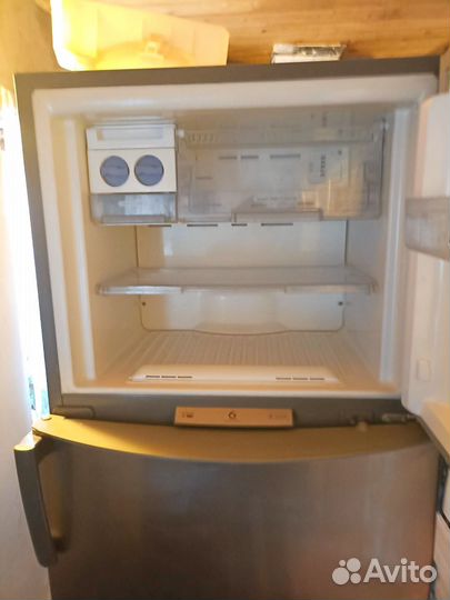 Холодильник Wirpool, бу