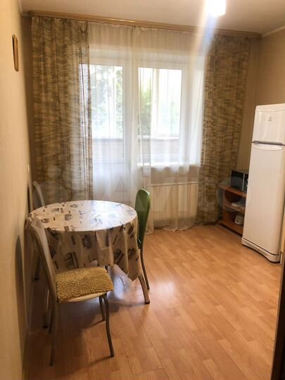 1-к. квартира, 42 м², 1/12 эт.