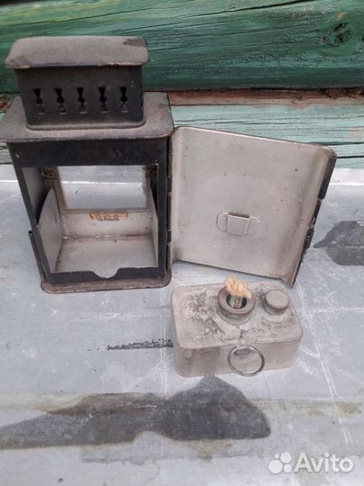 Керосиновый фонарь