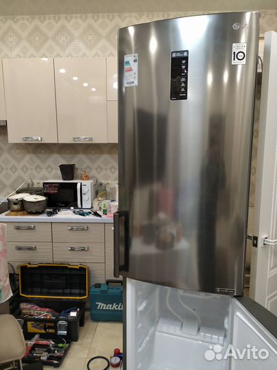 Ремонт холодильников