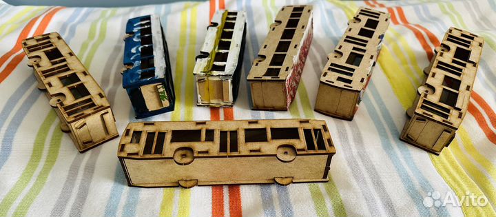 Модель автобусов, игры, лото, обучающте пазлы