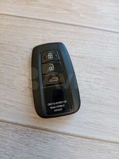 Смарт ключ Toyota Camry 2018+