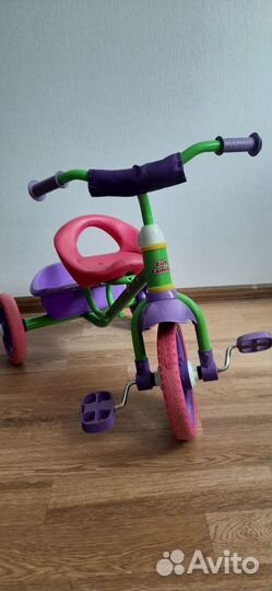 Трехколесный велосипед