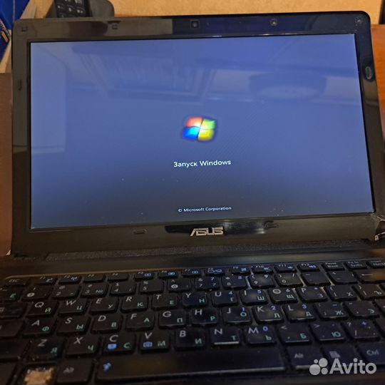 Ноутбук asus