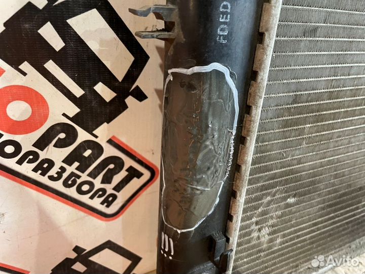 Радиатор основной Hyundai Tucson 1 дефект