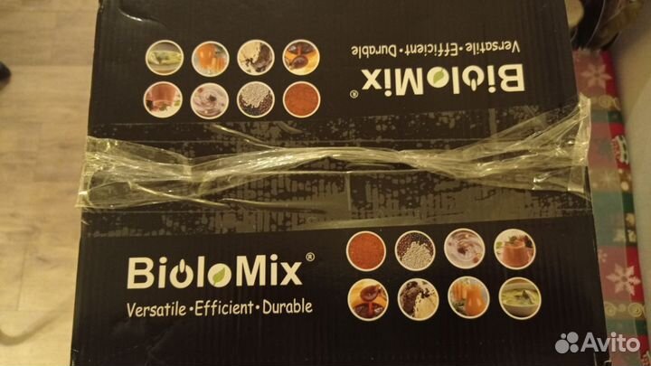 Блендер стационарный BioloMix T5200 в упаковке