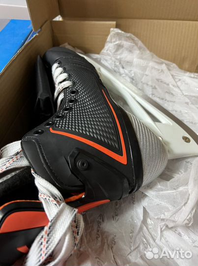 Коньки хоккейные easton mako