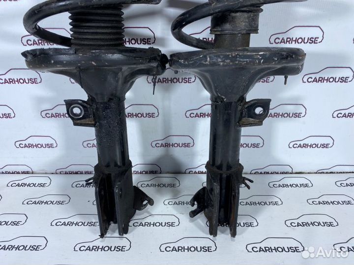 Амортизаторы передние Hyundai Santa Fe