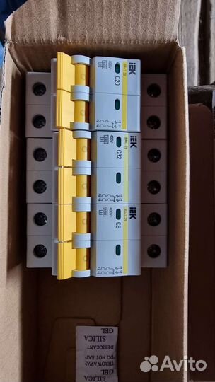 Автоматический выключатель iek