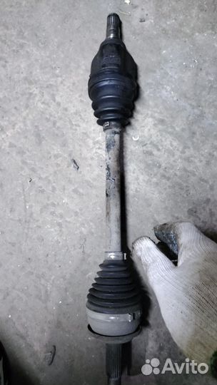 Привод левый toyota corolla 150 1,4 МКПП