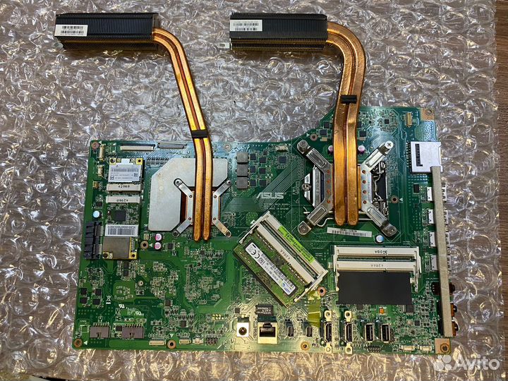 Материнская плата ET2702I