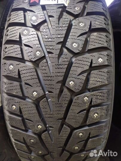 Yokohama Ice Guard Stud IG55 215/65 R16