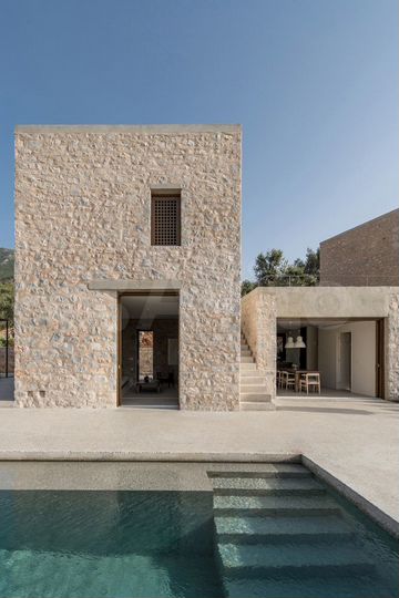 Дом 290 м² на участке 20 сот.