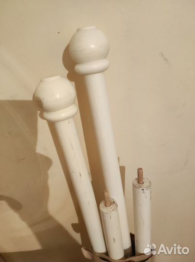 Карниз деревянный белый