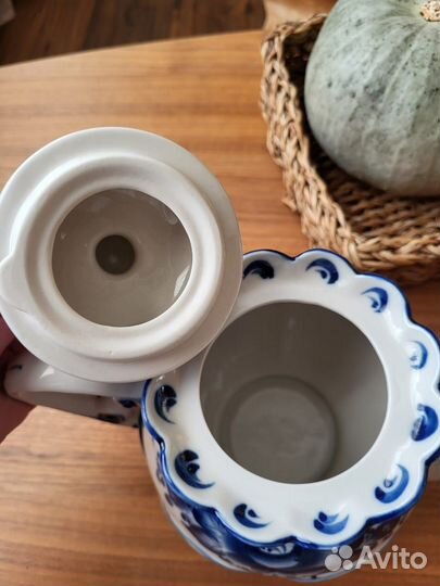 Чайник заварочный фарфоровый гжель