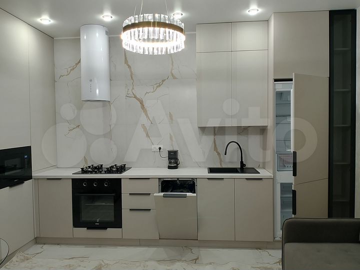 1-к. квартира, 38 м², 2/18 эт.