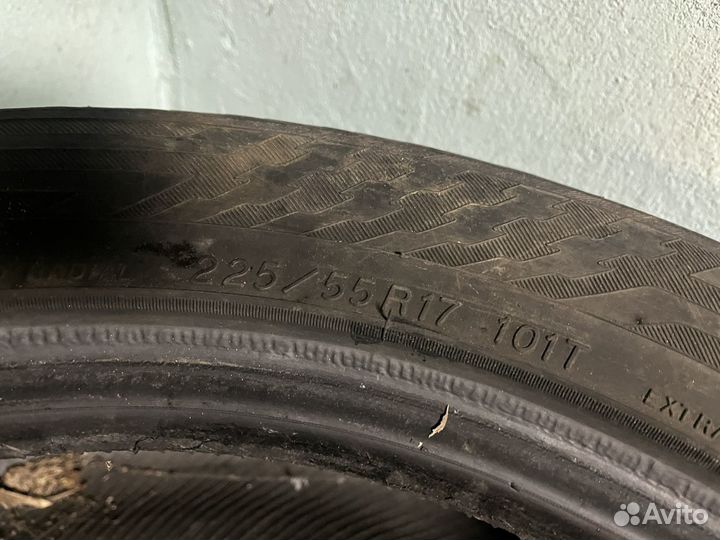 Yokohama Advan A10B 225/55 R17