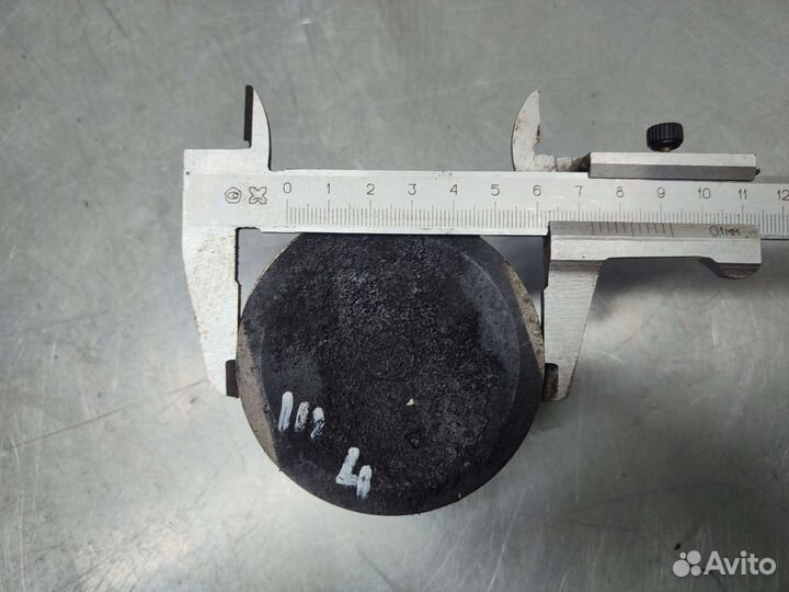 Поршень Nissan Sunny FB15 2000 г.в