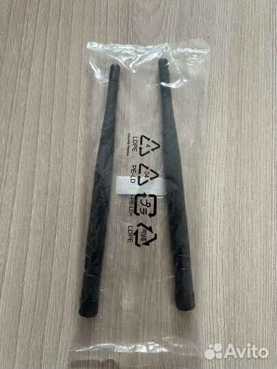 Комплект двух Wi-Fi антенн для материнской платы