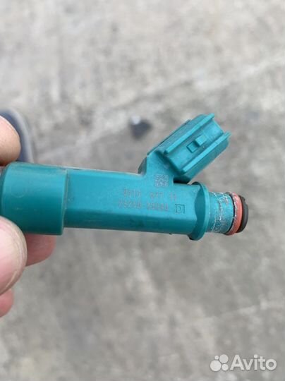 Форсунка топливная Toyota Camry 40 2.4 06-11гв