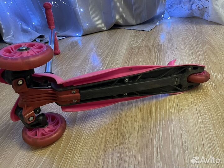 Самокат детский трехколесный