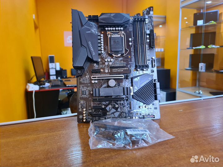 Gigabyte Z490 gaming X AX Wi Fi/ LGA 1200