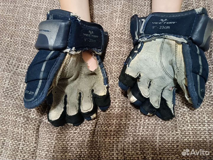 Краги хоккейные детские