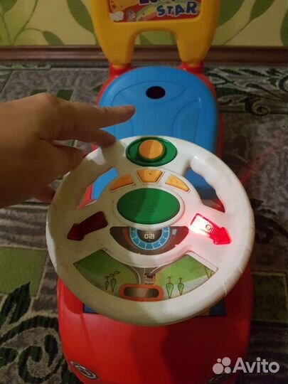 Развивающий автомобиль каталка