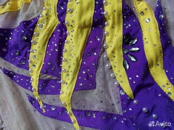 Купальник для художественной гимнастики