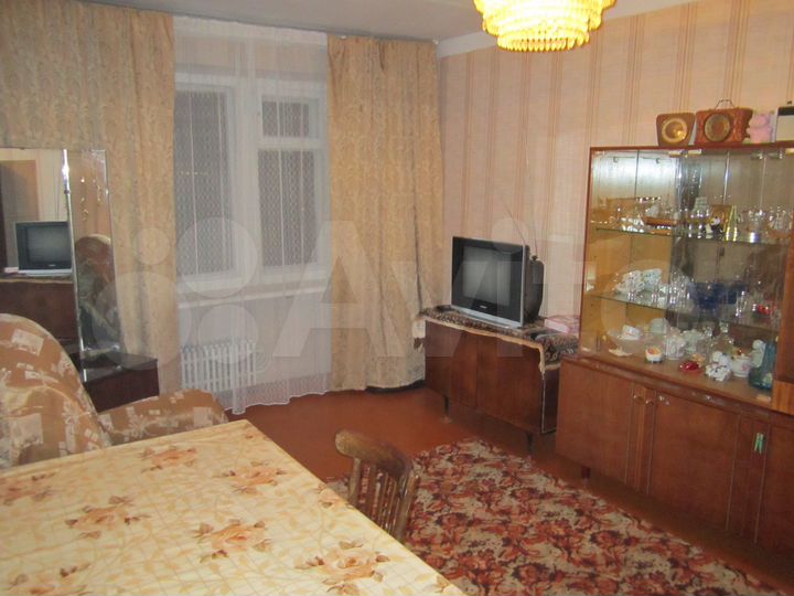 2-к. квартира, 50 м², 8/9 эт.