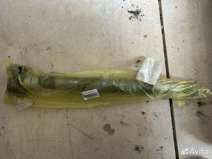 Вал тормозной левый L569.8/525.5 SK-3320026-01 S&K