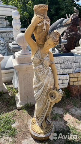 Скульптура девушка садово- парковая