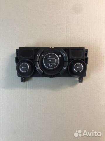 Блок управления климатконтролем Peugeot 308