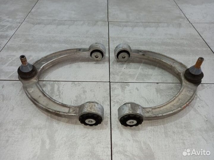 Рычаги передние верхние Mercedes Ml Gle 350 W166