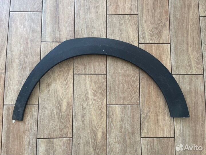 Накладка крыла задняя левая Mercedes S213 E Class