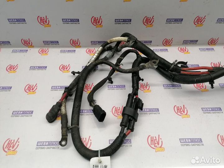 Провод силовой Cadillac Escalade