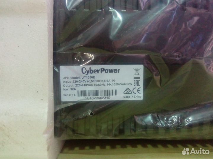 Ибп CyberPower UT1050E 1050VA Line-Interactive