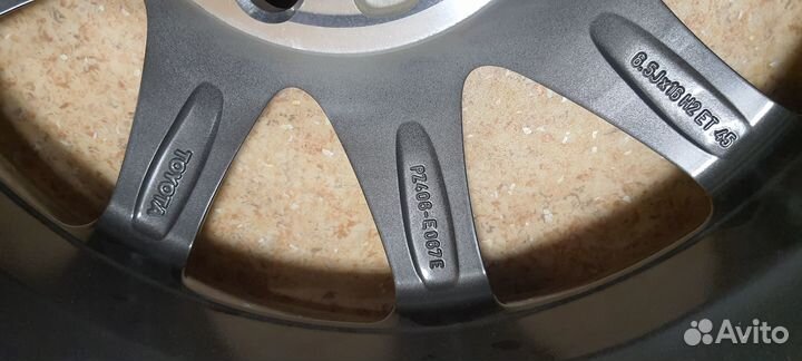 Новый оригинальный диск Toyota R16