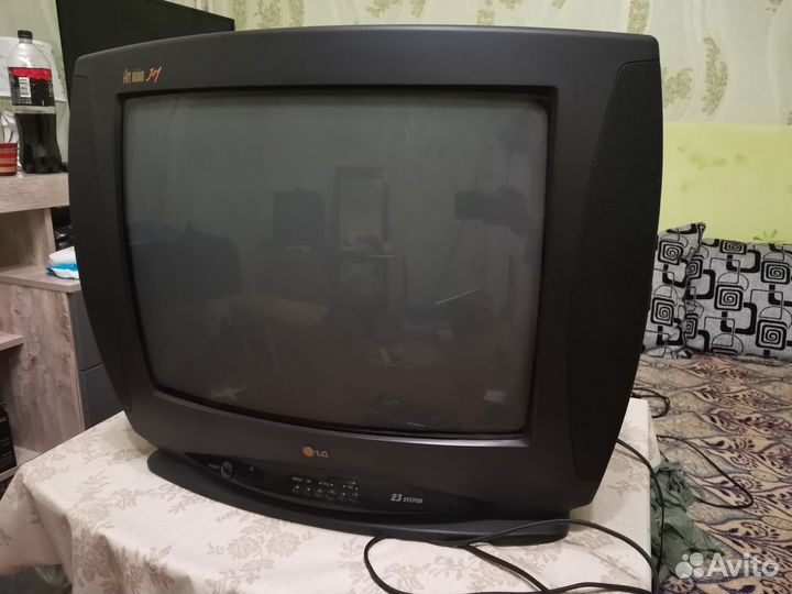 Телевизор LG 20 дюймов