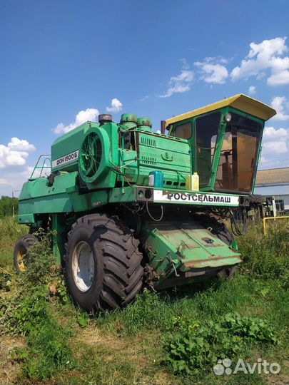 Комбайн Ростсельмаш Дон 1500Б, 2000