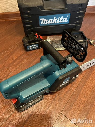 Цепная аккумуляторная пила Makita 12' (300 мм)